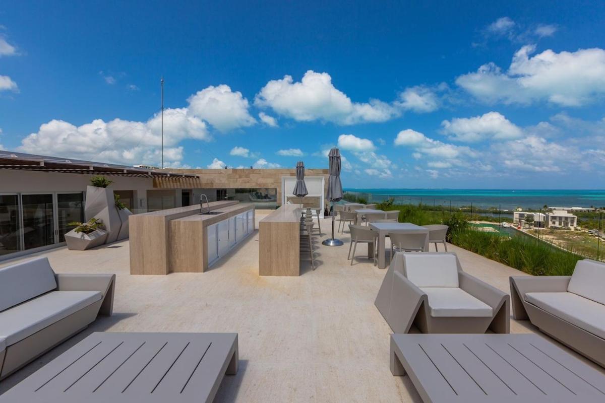 4br. Near The Apartment Cancun